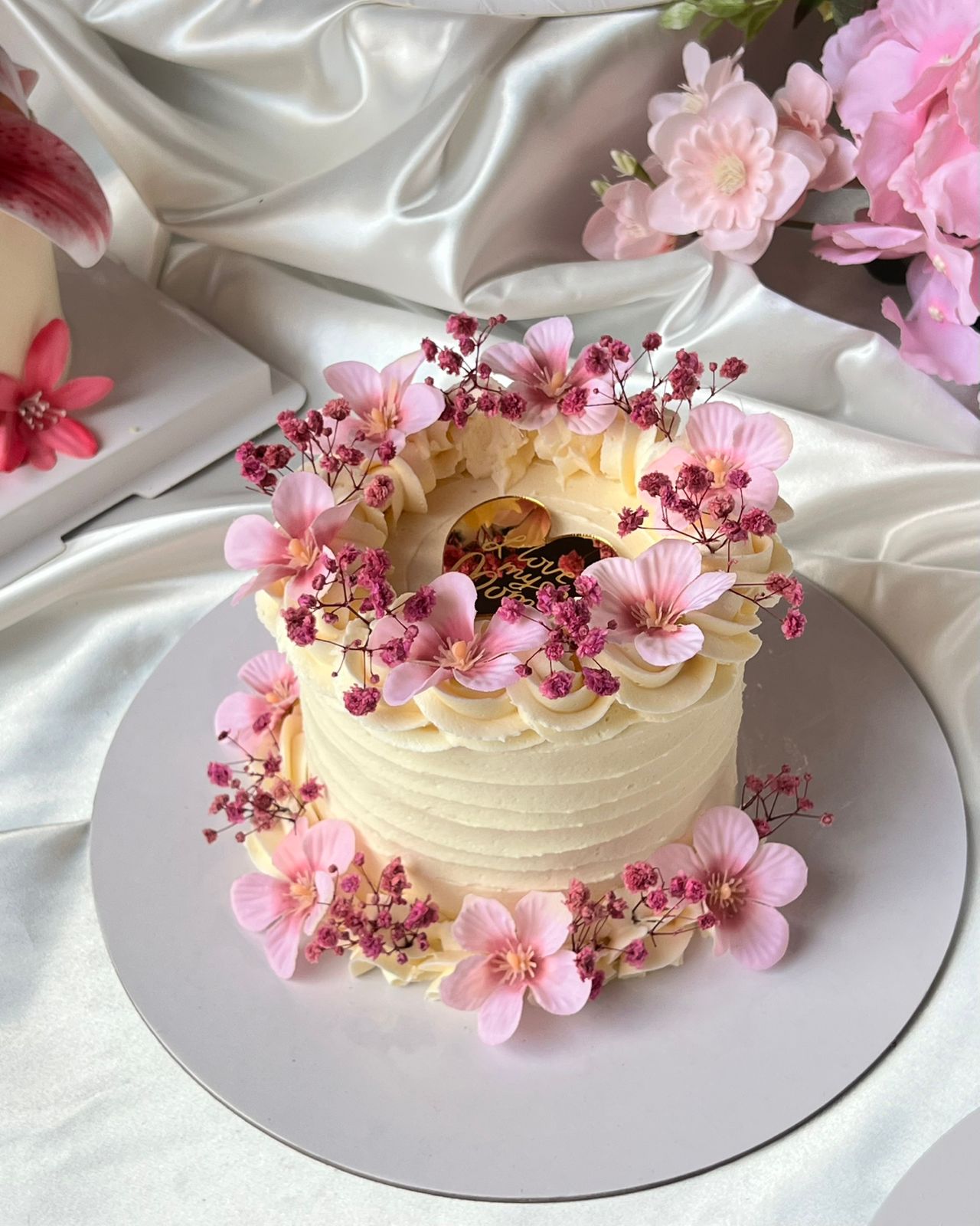 Mother's day floral cake